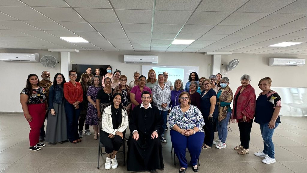 Taller para catequistas de la parroquia San Pablo Apóstol de Morovis